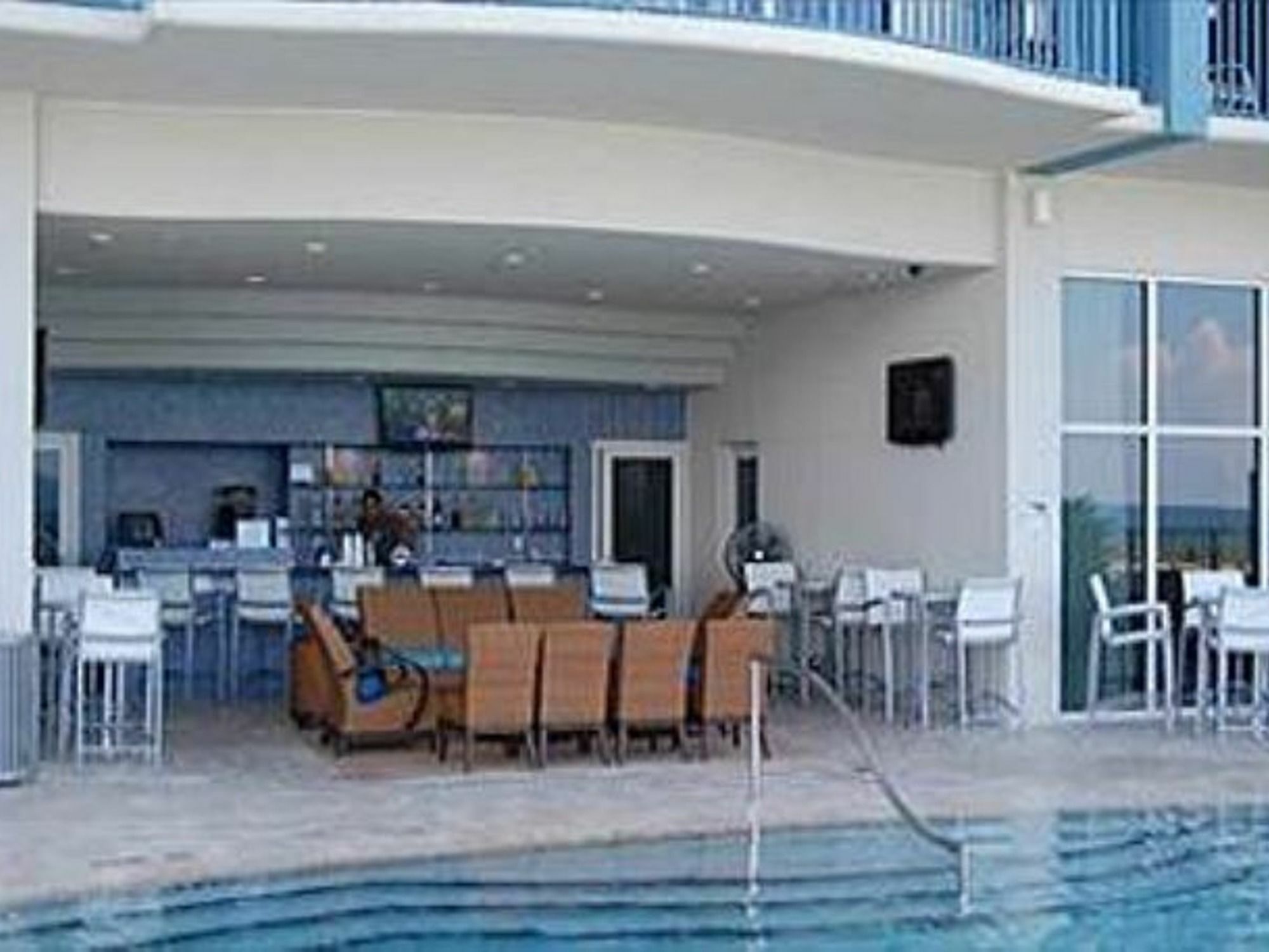Hotel Sterling Breeze 605 774509 By Redawning